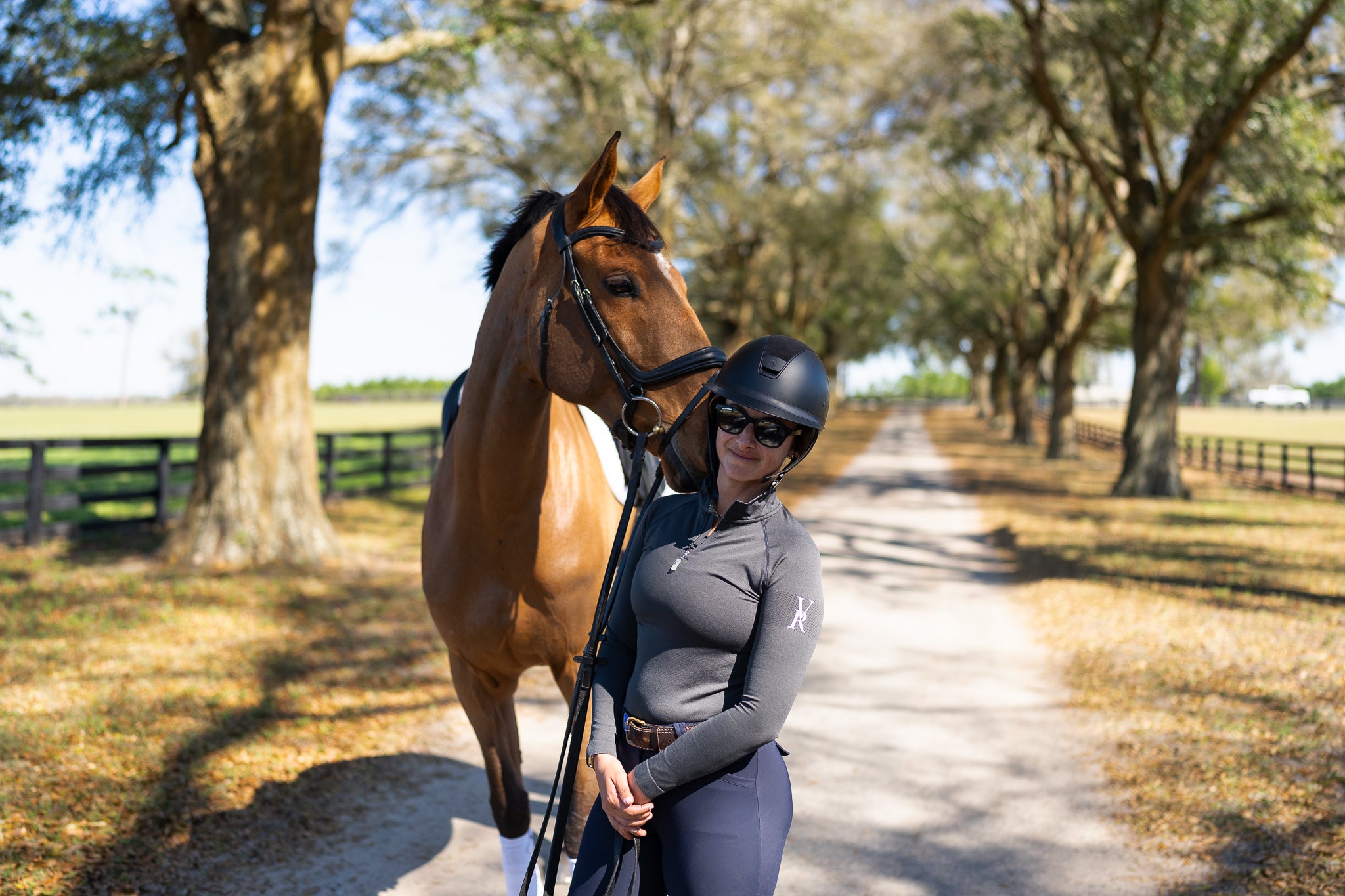 Seamless Quarter-Zip | FRANK