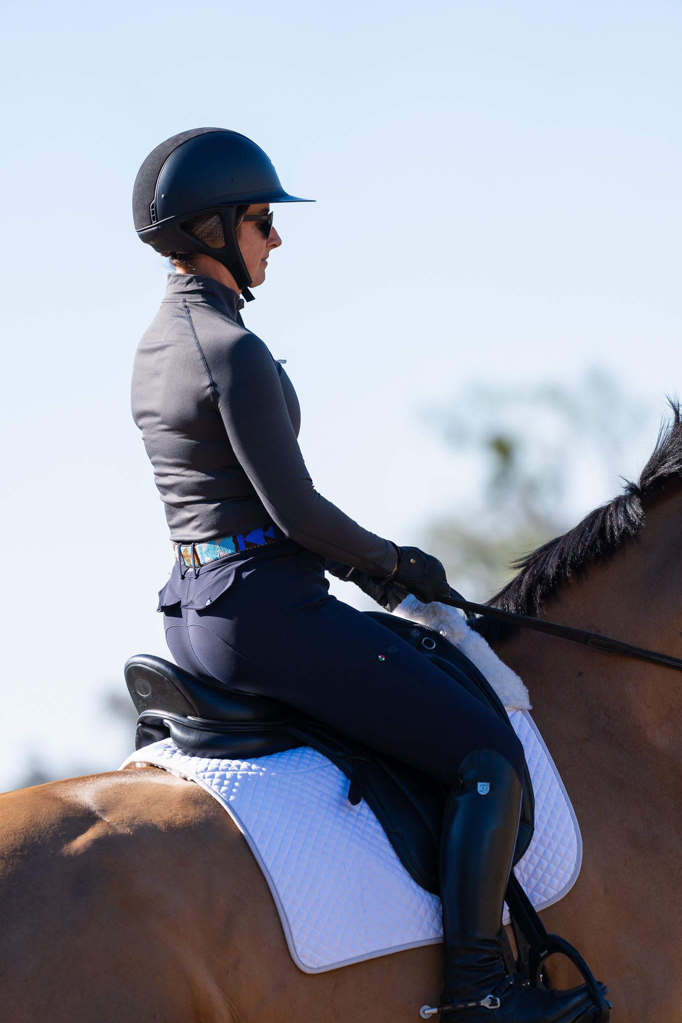 Seamless Quarter-Zip | FRANK